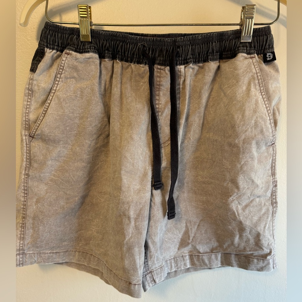 Salty Crew Men’s Shorts Size XL
